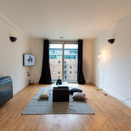 Jpg Theatre Suite - High Floor Mcr Luxe Apartment W Balcony Canal Views مانشستر المظهر الخارجي الصورة